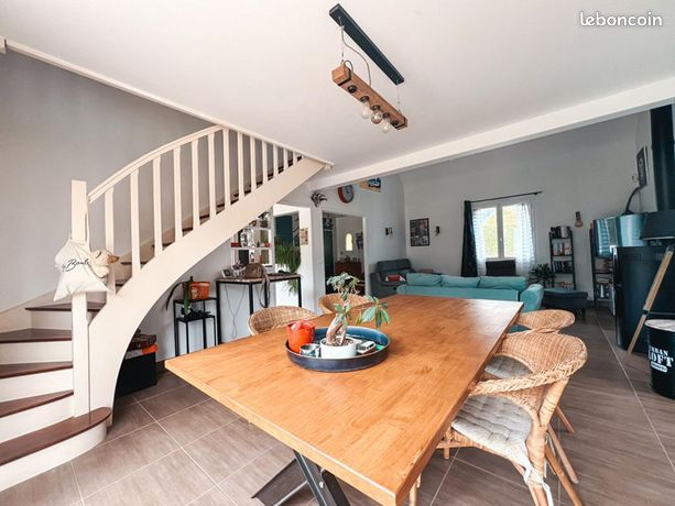 Maison 6 pièces 165 m²