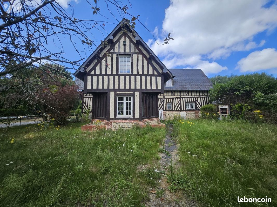 Maison 6 pièces 163 m² · à Saint-André-d'Hébertot · 163 m² · 107 000 €