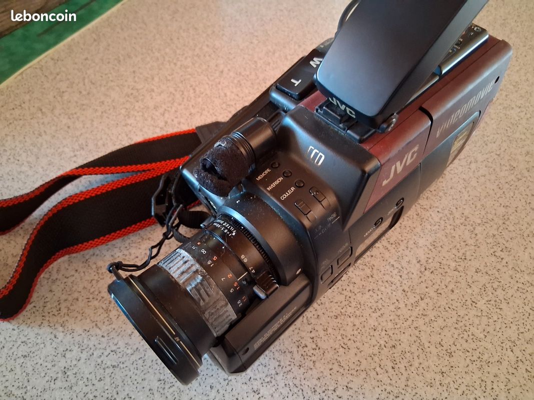 Câmera JVC Color Viewfinder | Brasil