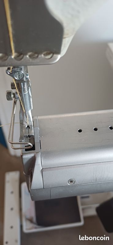 Durkopp 869 machine a coudre canon (image 3)
