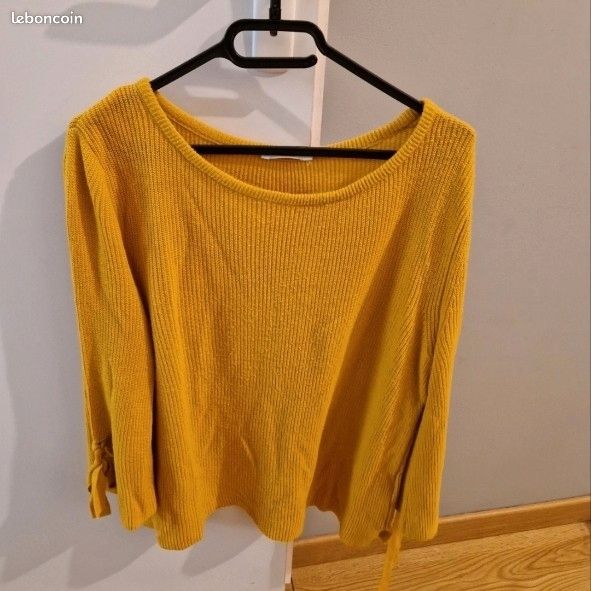 Pull moutarde (image 1)