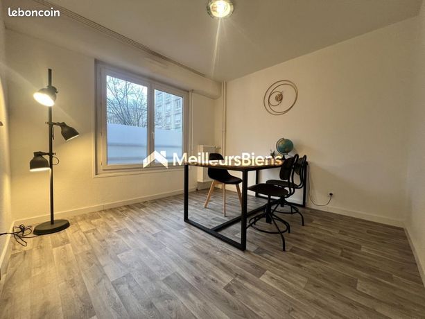 Appartement 4 pièces 77 m²