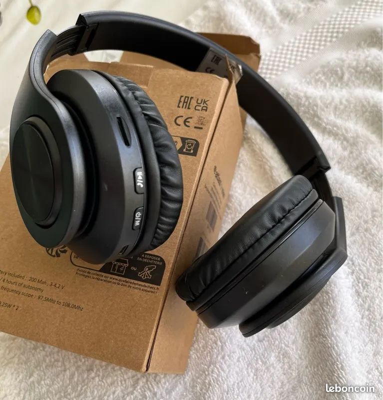 Casque sans fils + carte mémoire micro SD (image 4)