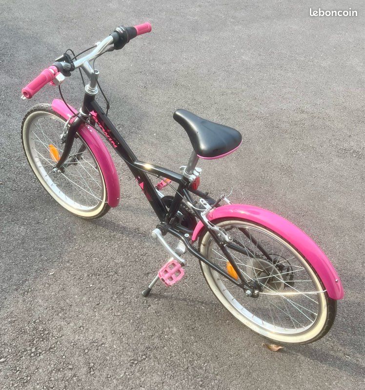 Vélo BTWIN POPLY 500, 20 pouces noir et rose Vélos