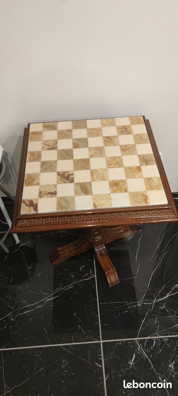 Table mabre dame ancien (image 1)