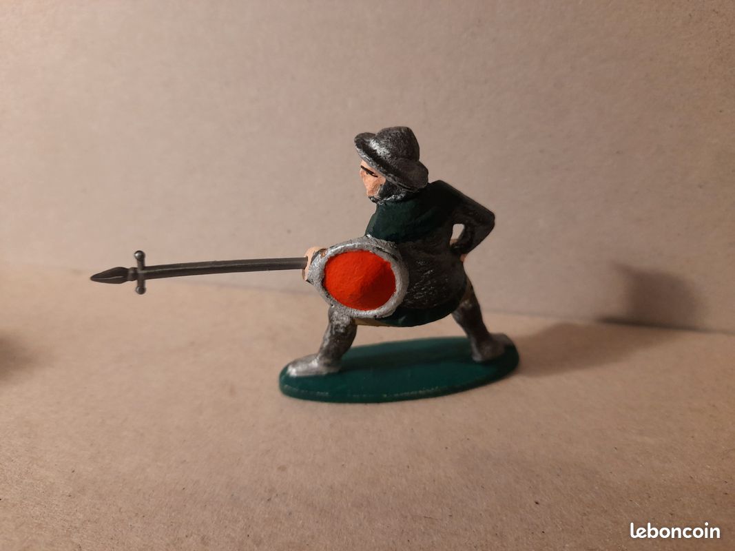 Chevalier en alu (image 2)