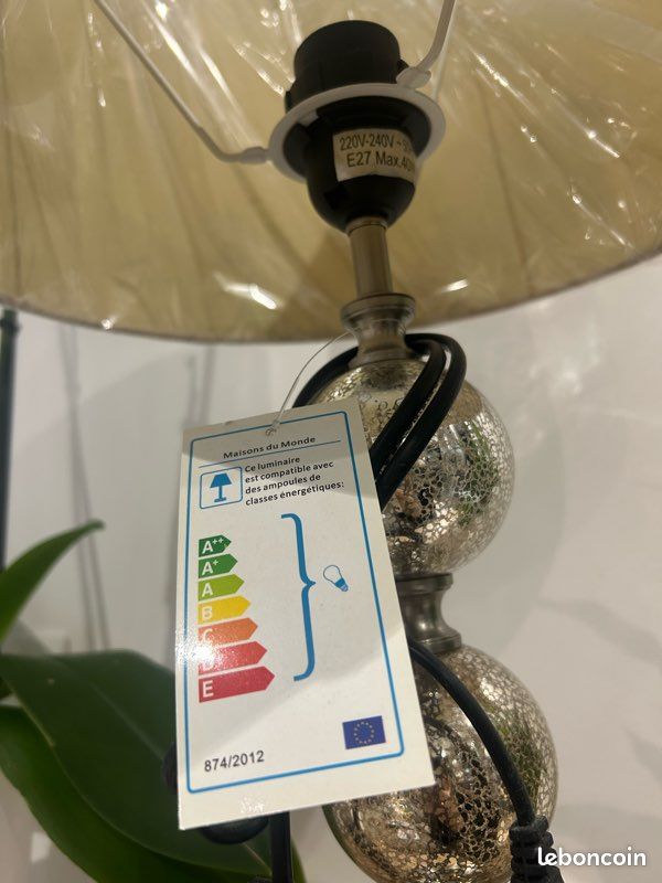 Lampe moderne argentée neuve – jamais utilisée (image 2)