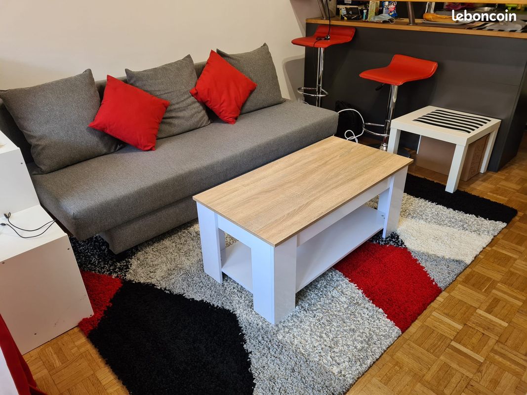 Ensemble Tapis rideaux coussins rouges (image 1)