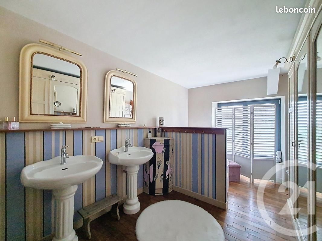 Maison 11 pièces 162 m² (image 22)