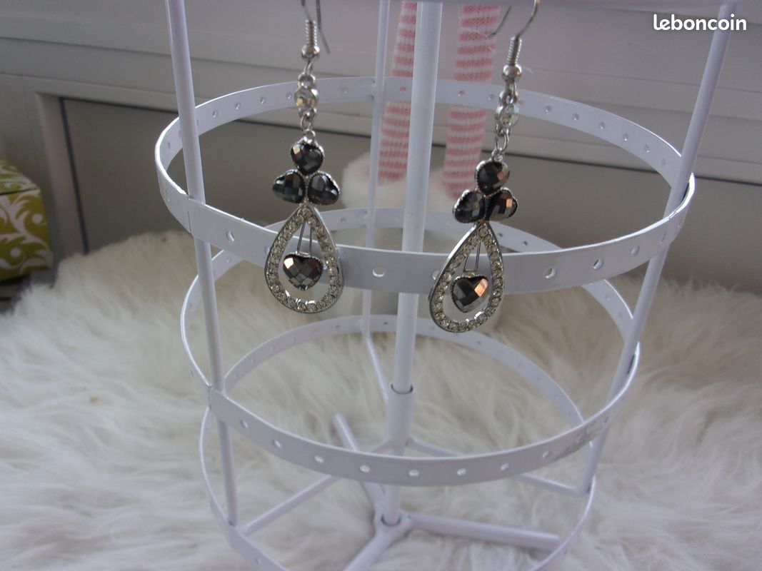 Vintage Boucles d'Oreilles strass blans, gris (image 2)