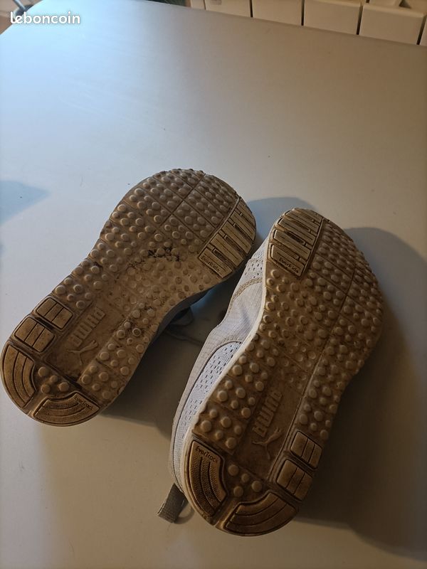 Baskets sport Puma bleu ciel (image 2)