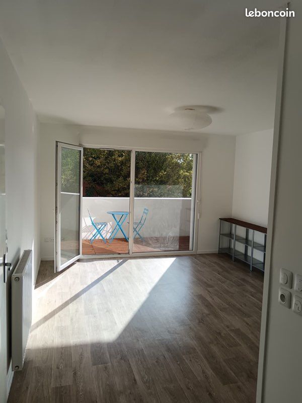 Appartement 2 pièces 44 m² · à Cenon · 43,5 m² · 162 000 €