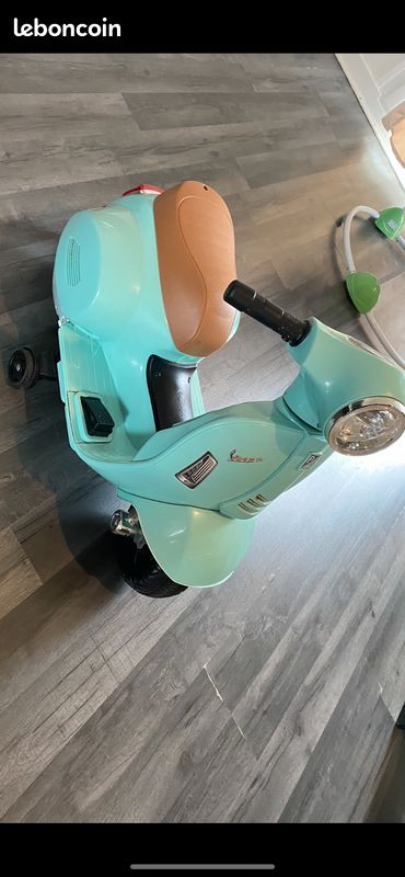 Vespa électrique (image 4)
