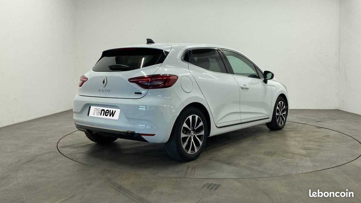 Renault clio e tech full hybrid 145 techno (image 2)