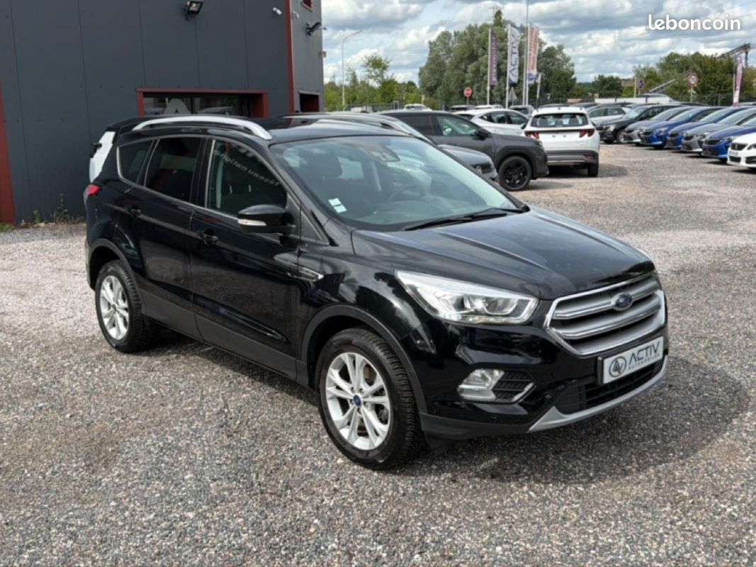 FORD KUGA 1.5 tdci 120 titanium 4x2 euro6.2 (image 3)