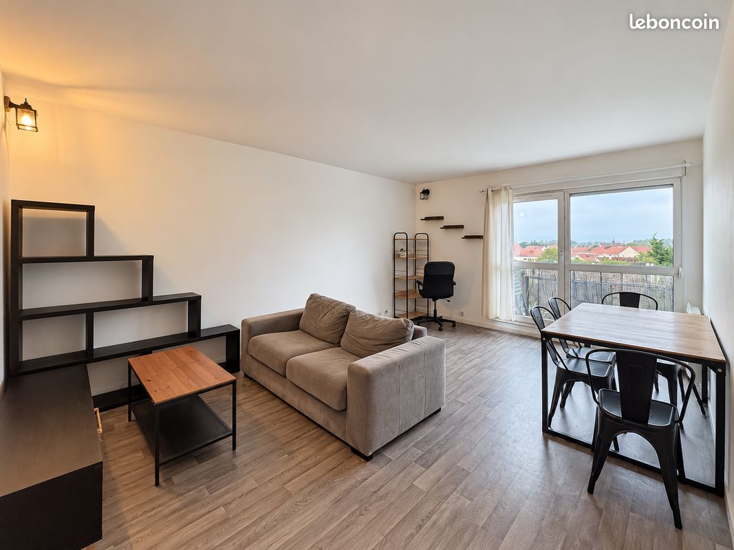 Appartement 2 pièces 53 m² · à Cergy · 52,7 m² · 162 000 €