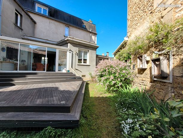 Maison 7 pièces 176 m²