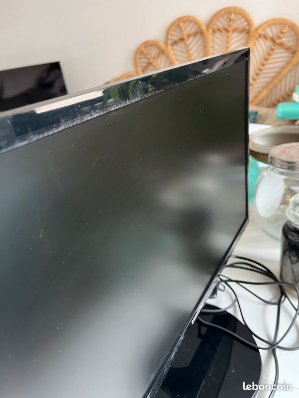 Moniteur / Écran 22 pouces Full HD Samsung s22f350fhu (image 4)