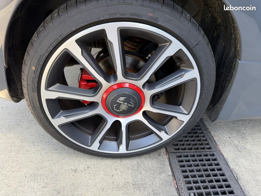 ABARTH 595 E6D TEMP 595 1.4 Turbo 16V T-Jet 165 ch BVM5 Turismo (image 10)