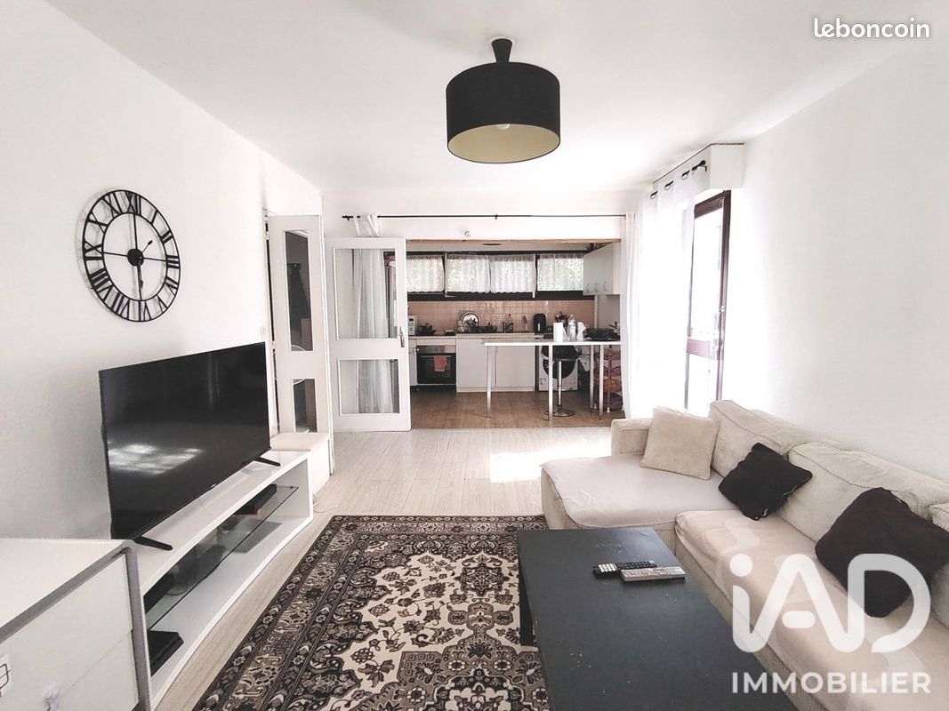 Appartement 2 pièces 54 m² · à Les Ulis · 54 m² · 147 000 €