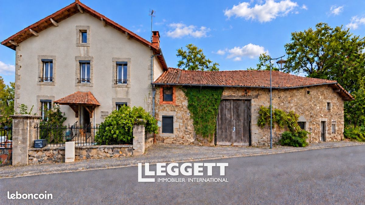 Maison 5 pièces 130 m² · à Javerdat · 130 m² · 243 960 €