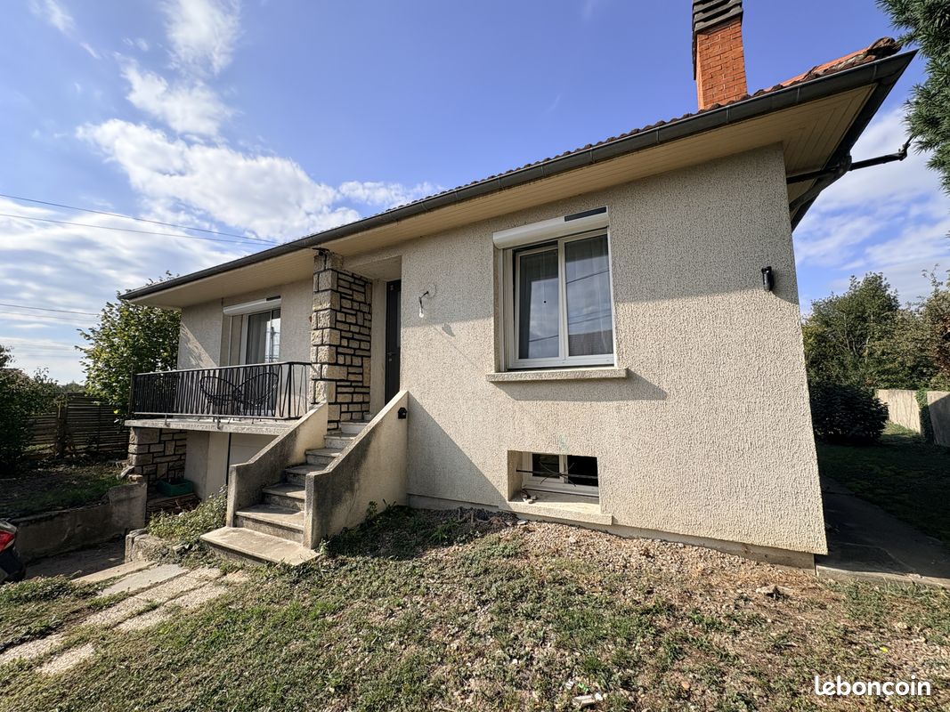 Maison 3 pièces 79 m² · à Gannat · 79 m² · 179 900 €