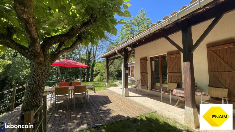 Villa 4 pièces 155 m²