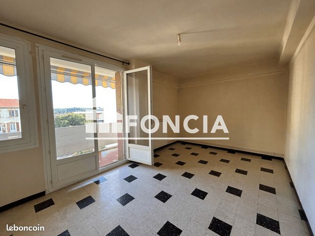 Appartement 3 pièces 57 m² · à Toulon · 57 m² · 693 €/mois