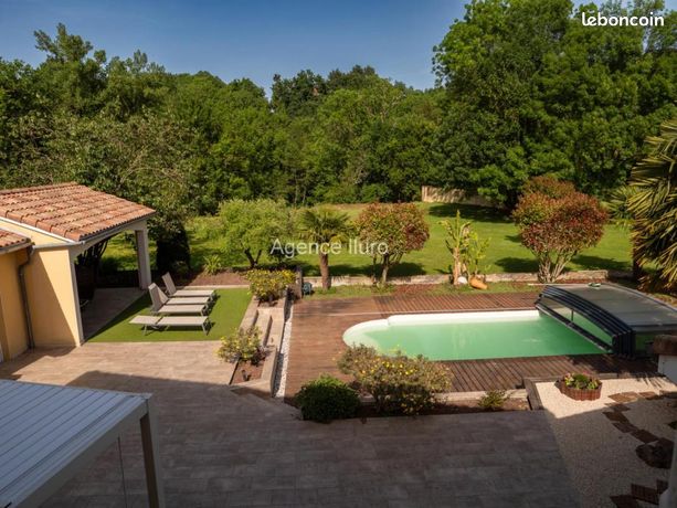 Propriété 9 pièces 230 m²