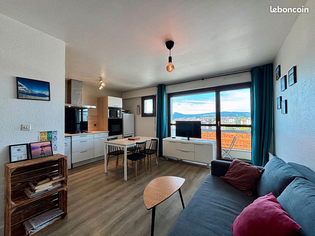Appartement 2 pièces 45 m² · à Annecy · 45 m² · 1 100 €/mois