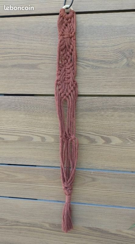 Suspension pour plante en macramé couleur brique (image 4)