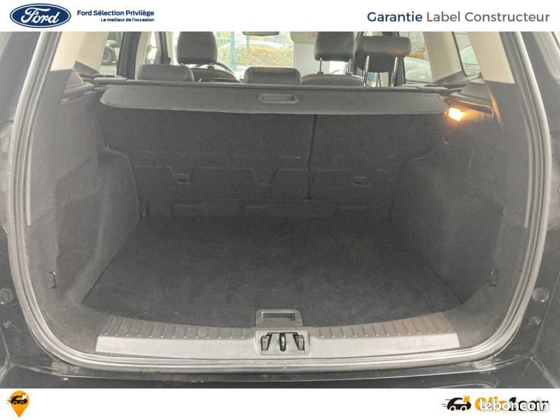 Ford Kuga 1.5 Flexifuel-E85 150ch Stop&Start ST-Line 170g 4x2 Euro6.2 (image 9)