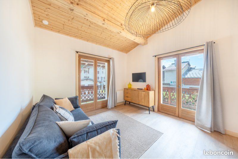 Appartement 3 pièces 45 m² · à Chamonix-Mont-Blanc · 45 m² · 1 900 €/mois