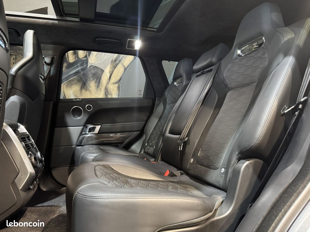 Land Rover Range Rover Sport (2) V8 5.0 575ch SVR Toit Ouvrant CARBONE Phase 2 (image 25)