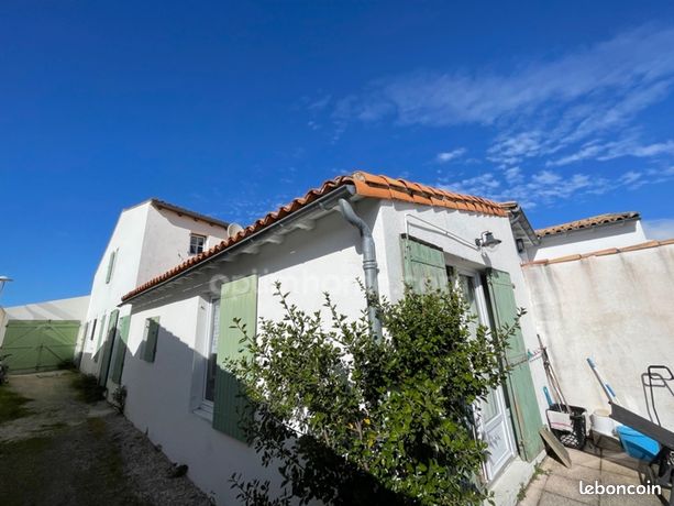 Immeuble 160 m² La Flotte