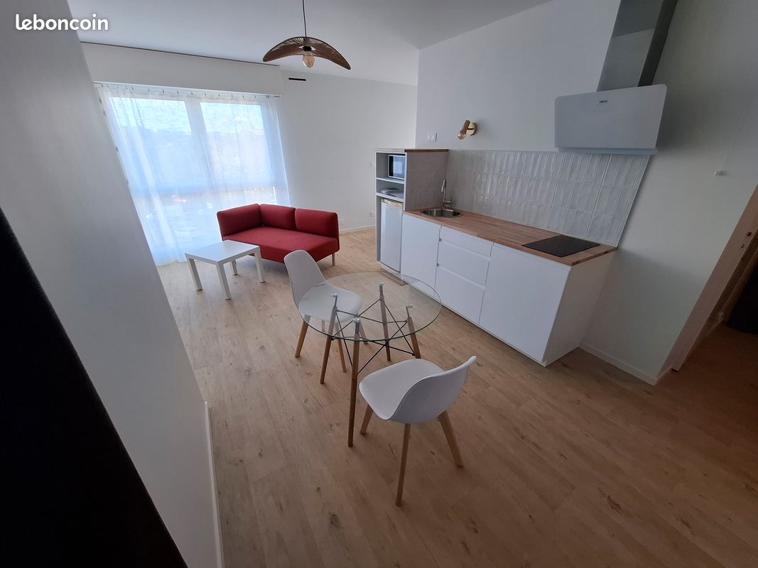 Appartement 1 pièce 30 m² · à Dijon · 30 m² · 560 €