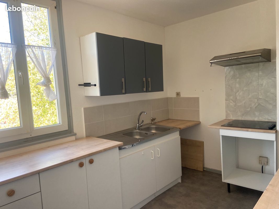 Appartement 5 pièces 88 m² · à Luxeuil-les-Bains · 88 m² · 540 €