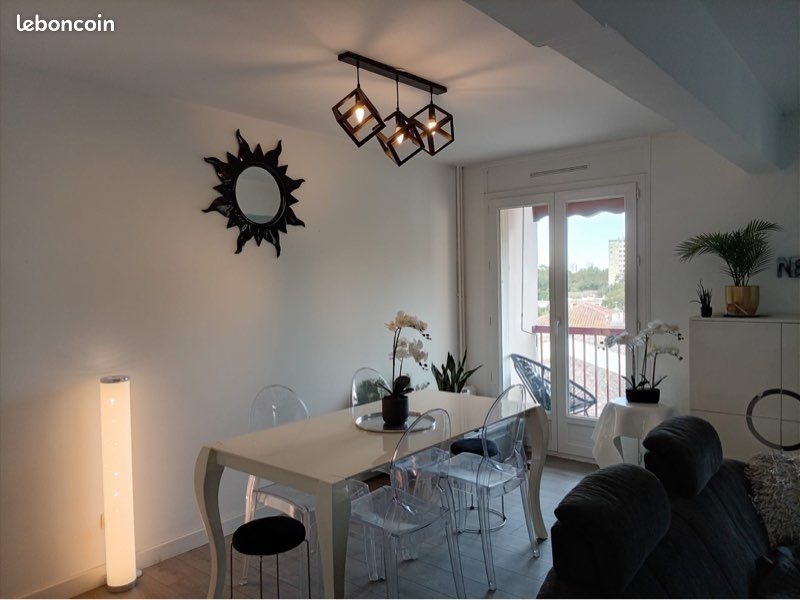 Appartement 3 pièces 82 m² · à Toulon · 82 m² · 180 000 €