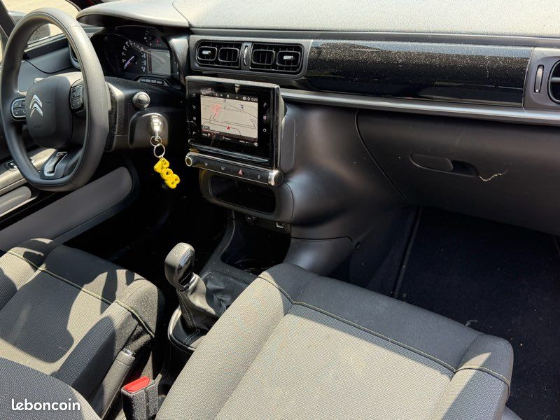 Citroën c3 essence LÉGER ENDOMMAGÉ CARTE GRISE OK ✅ (image 5)