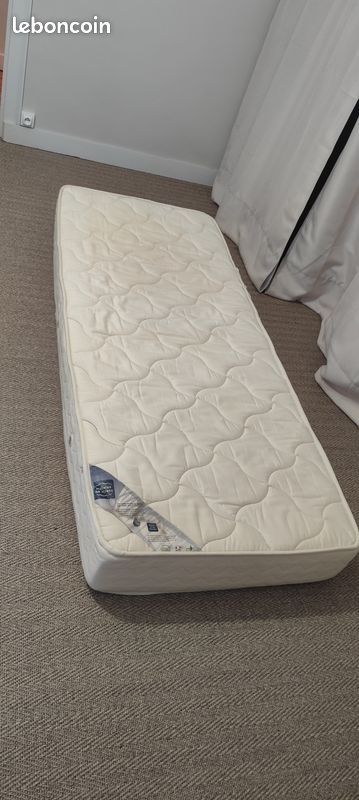 Matelas latex (image 1)