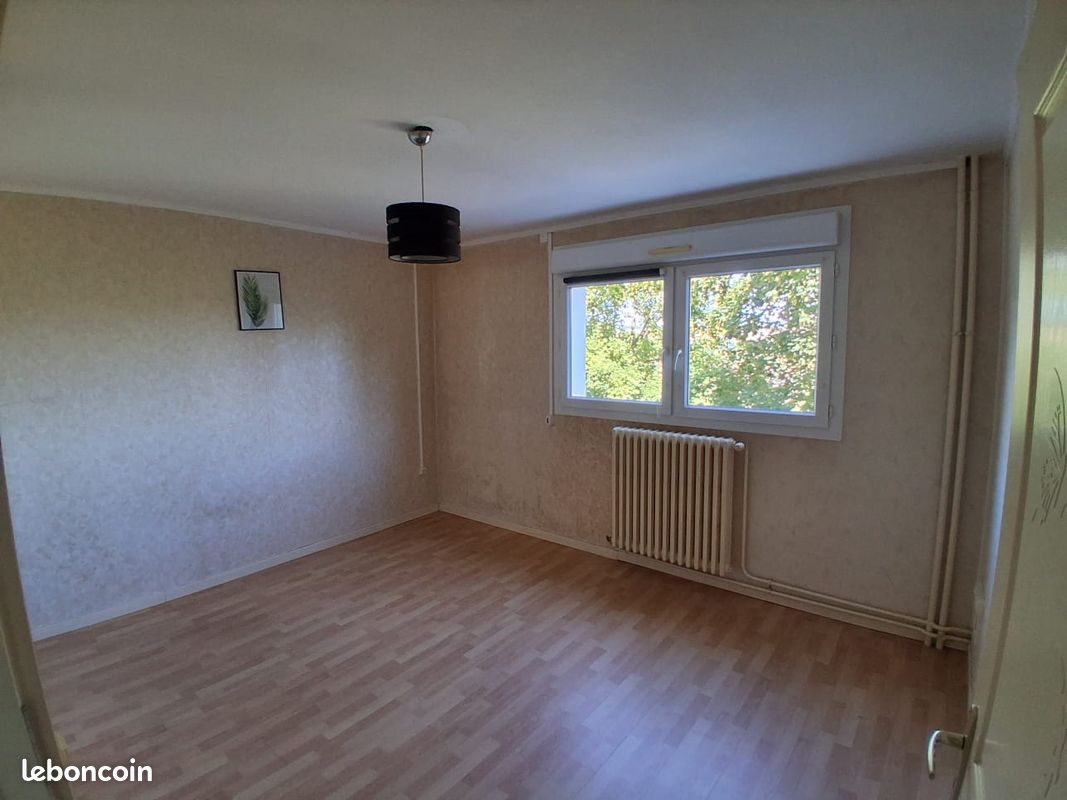 Appartement 2 pièces 58 m² · à Montmédy · 58 m² · 610 €