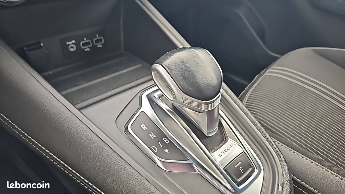 Renault captur e tech full hybrid 145 engineered (image 16)