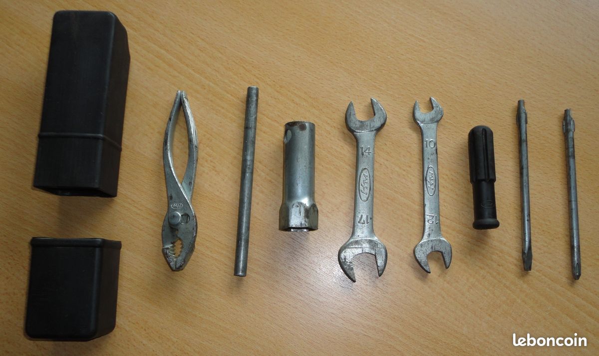 Jeu d’Outils Honda MTX80 (image 3)