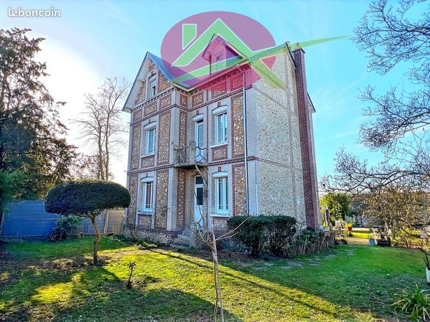 Maison 6 pièces 150 m²