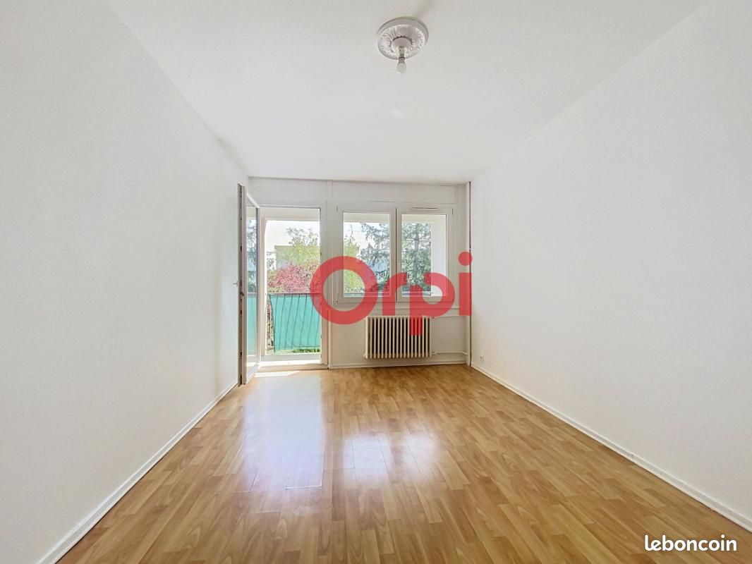 Appartement 5 pièces 75 m² · à Ambilly · 75 m² · 1 250 €/mois