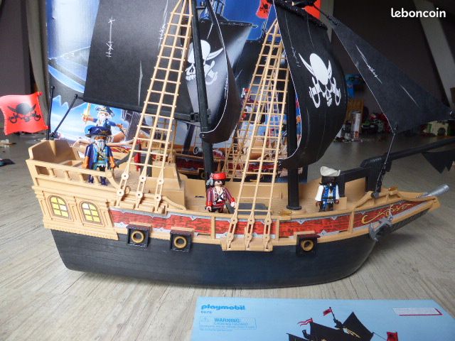 Playmobil 6678 bateau des pirates des tenebres comme neuf (image 3)