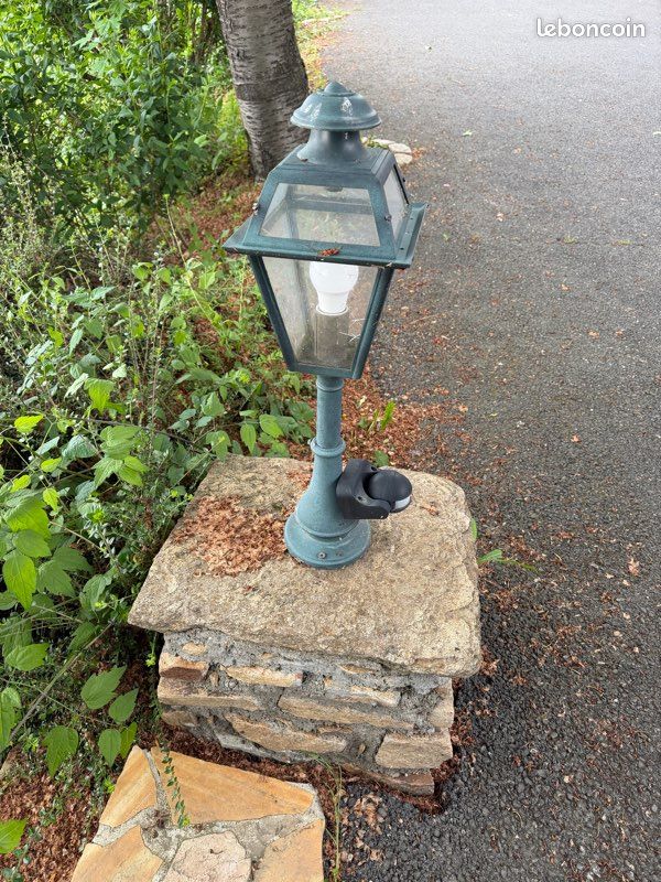 Lampadaire extérieur avec détecteur (image 2)