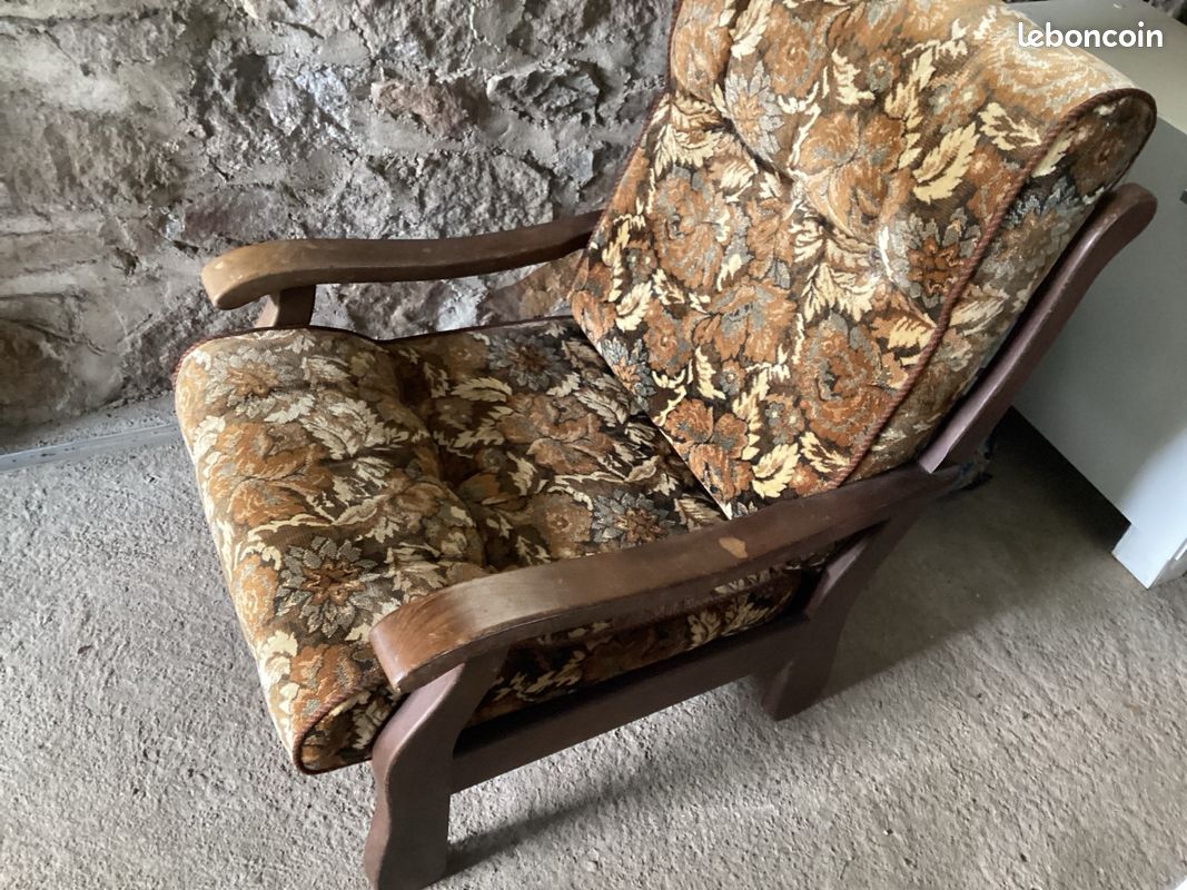 Fauteuil bois et tissu (image 2)