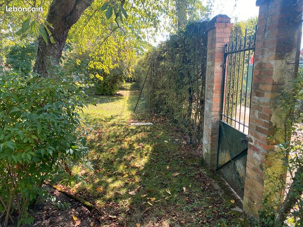 Terrain 1000 m² OLIVET