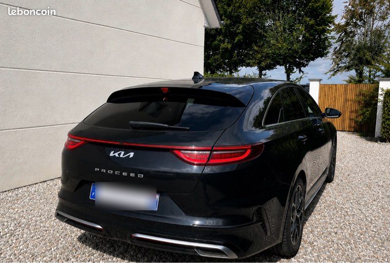 Kia ProCeed 1.5 T-GDI 160 (image 2)